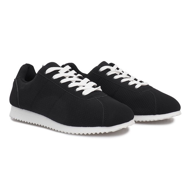 Schwarze Sport-Sneaker von Patricia 1