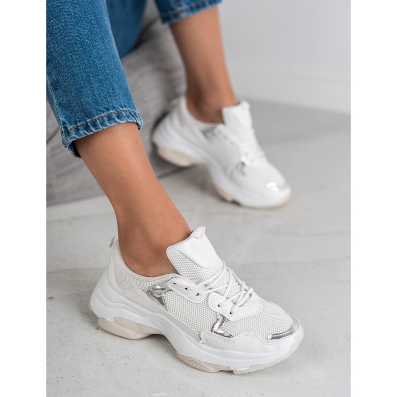 Small Swan Lässige Turnschuhe weiß 2