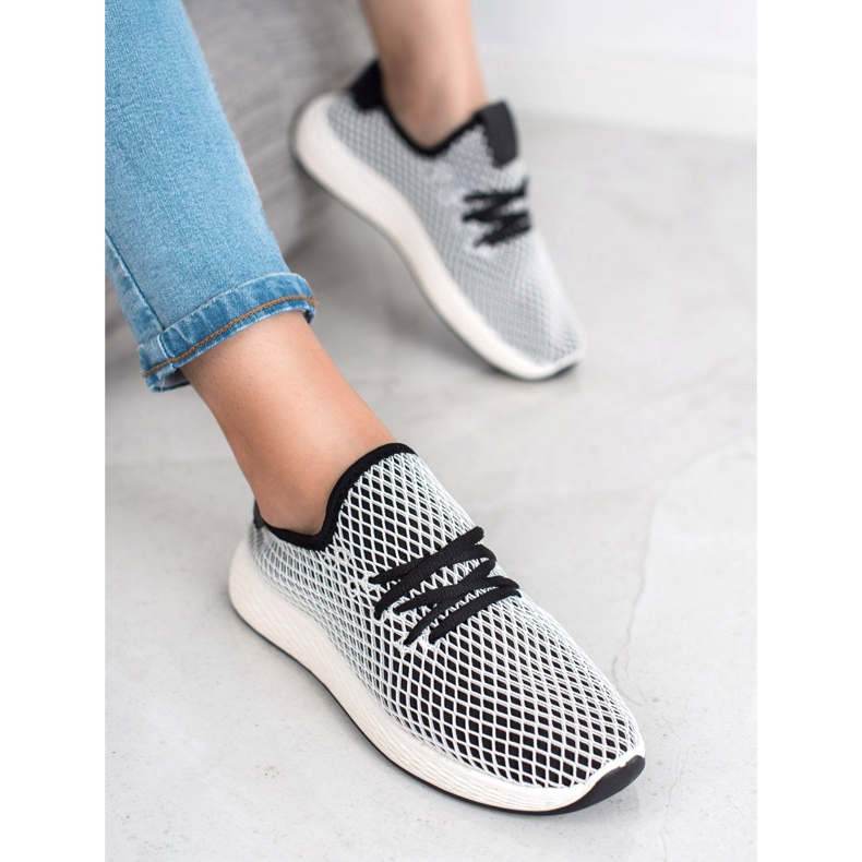 SHELOVET Modische Slip-On Schuhe weiß schwarz 1