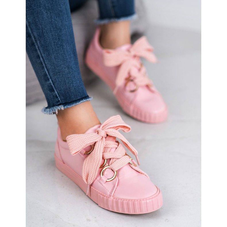 Seastar Rosa Brogues 1