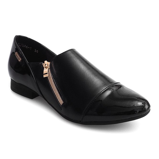 Klassische Slip-On Schuhe TL1246 Schwarz 1