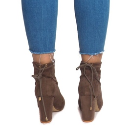 Wildlederstiefeletten auf einem Pfosten 88-45 Khaki mehrfarbig grün 1