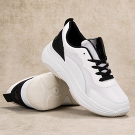 SHELOVET Weiße Sportschuhe 2