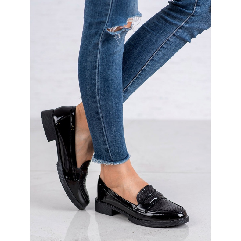 Bestelle Lackierte Loafer schwarz 2
