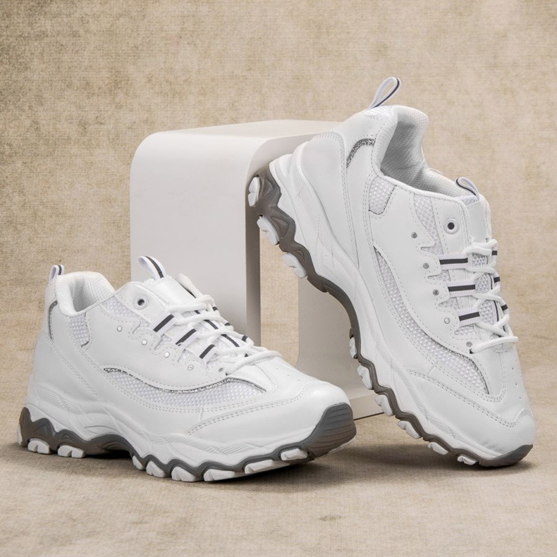 SHELOVET Bequeme Sportschuhe weiß 1