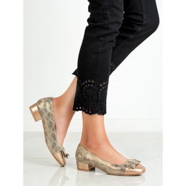 Kylie Pumps mit flachem Absatz gelb 1