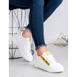 Jumex Bequeme Sportschuhe weiß 1