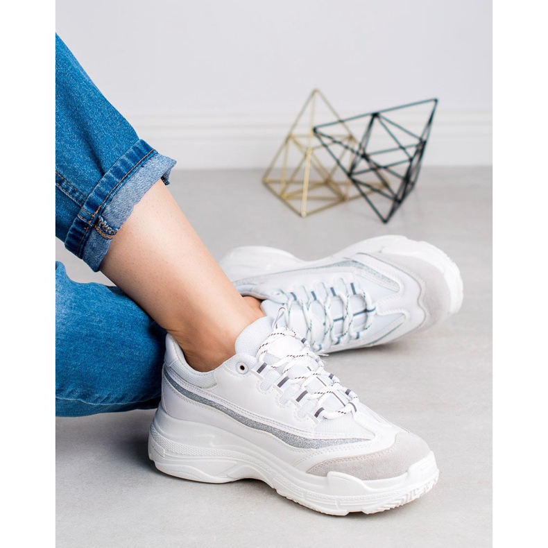 SHELOVET Sneakers mit Glitzer weiß grau 2