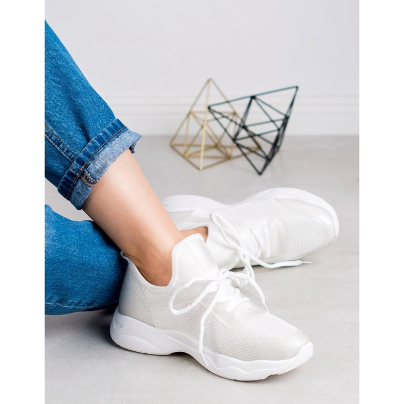 SHELOVET Sportschuhe zum Hineinschlüpfen weiß 1