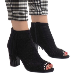 Schwarze, durchbrochene Boho-Stiefel AF-9 1