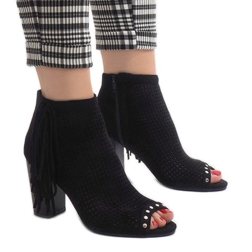 Schwarze, durchbrochene Boho-Stiefel AF-9 1