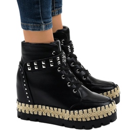 Schwarze Damen Trapper Stiefeletten AJ-547 1