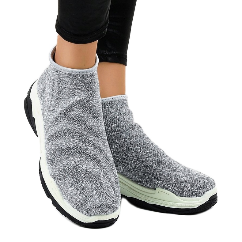 Graue Sportschuhe mit LA33P-Gummiband 2