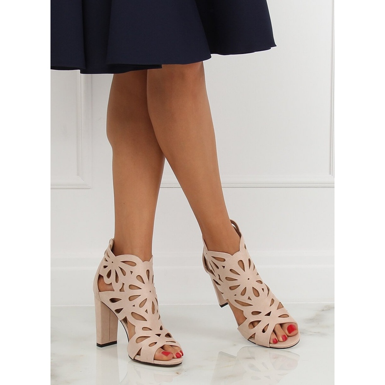 Beige durchbrochene Stiefel AT-0657-L Nude II-GAT 1