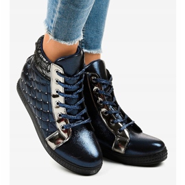 Marineblaue Sneakers auf dem Keil R468-1 2