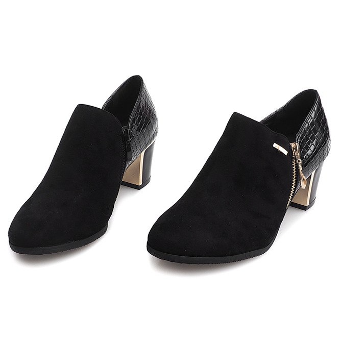 Stiefel mit Absatz 6661 Schwarz 1