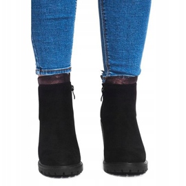 Boots On A Post BG-76 Schwarz 1