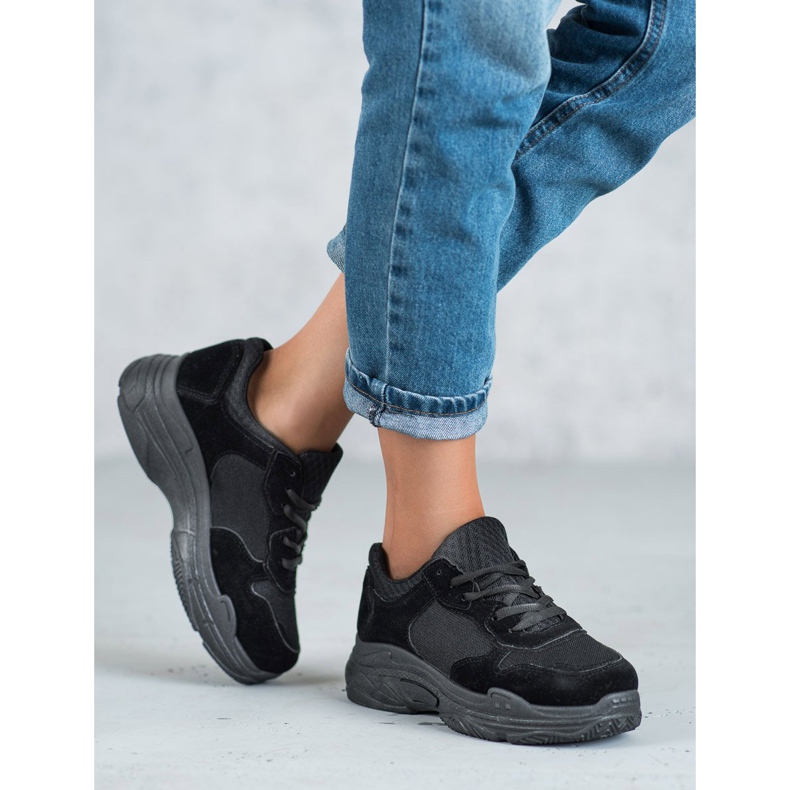 SHELOVET Sportschuhe zum Schnüren schwarz 1