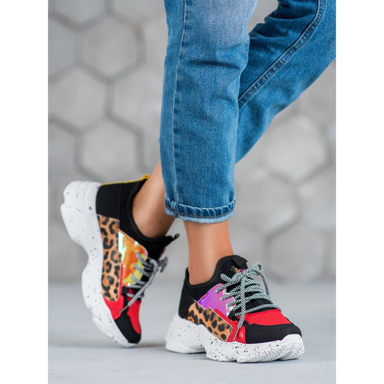 SHELOVET Sportschuhe mit Leopardenmuster rot mehrfarbig 2