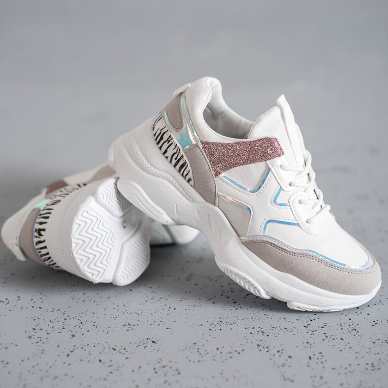 SHELOVET Modische Sportschuhe weiß 1