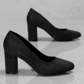 Ch. Creation Pumpen auf einer Säule schwarz 1