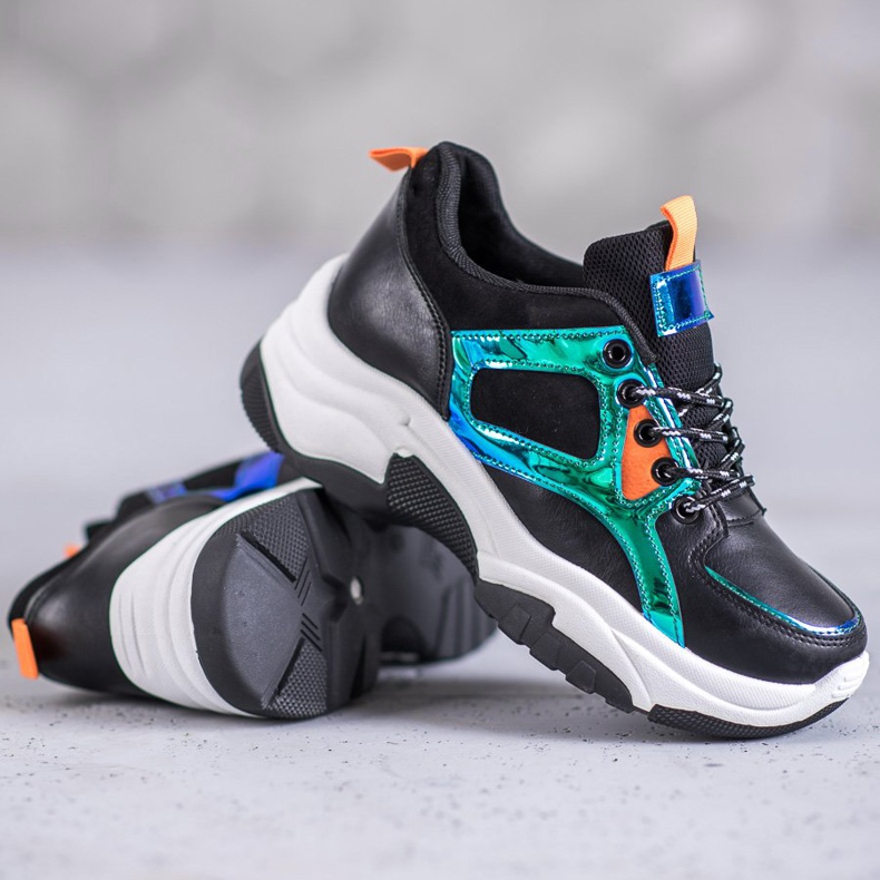 SHELOVET Sportschuhe mit Holo-Effekt schwarz 1
