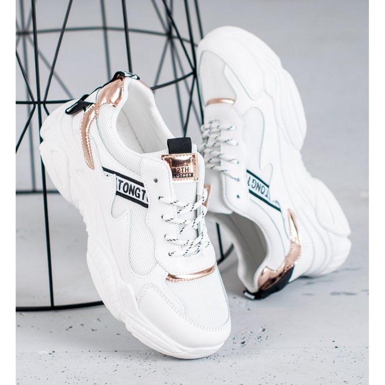 SHELOVET Bequeme Sportschuhe weiß 1