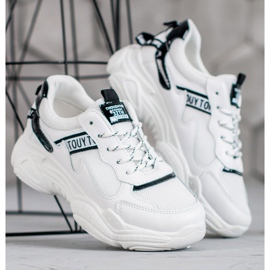 SHELOVET Bequeme Sportschuhe weiß 1