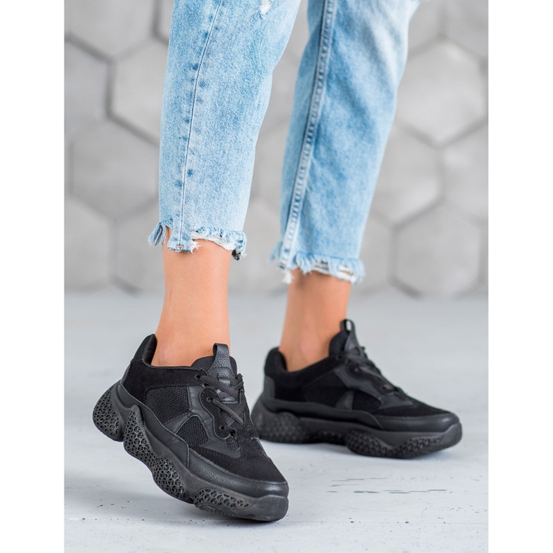 SHELOVET Schwarze Turnschuhe für Damen 1