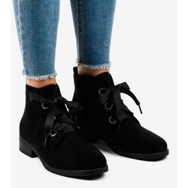 Schwarze Wildleder-Schnürstiefel K123 1