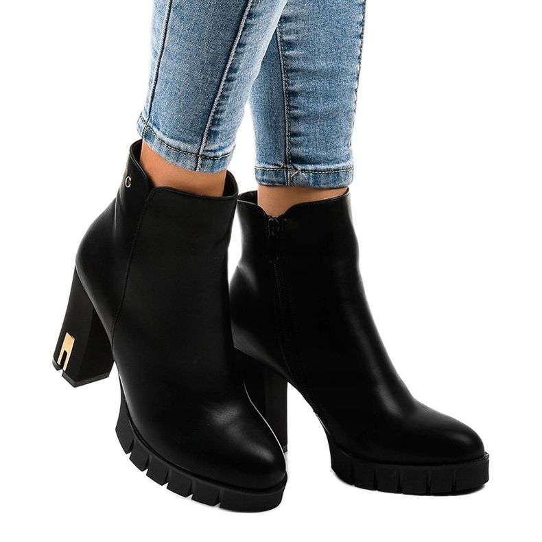 Schwarze Stiefeletten mit HX16041-46 Reißverschluss 1