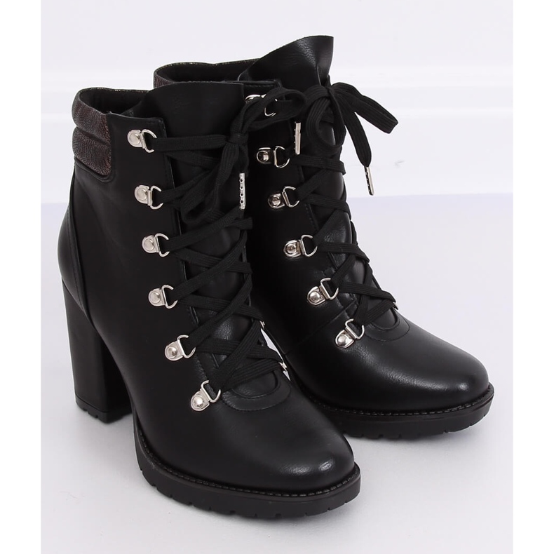 Schwarze High Heels 8992-PU Schwarz 2