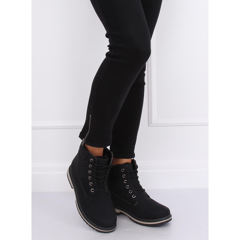 Schwarze isolierte Holzstiefel W19-42 Schwarz 2