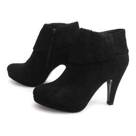 Elegante Stiefel auf High Heel Spitze 6-67 Schwarz 1