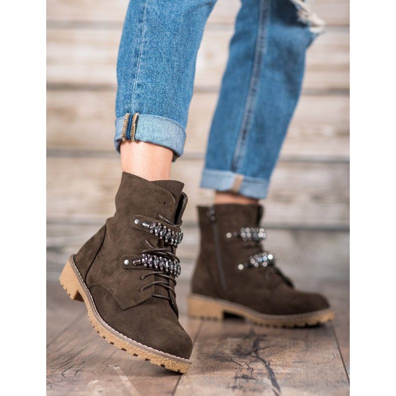 Bestelle Trapper mit Kristallen mehrfarbig grün 2