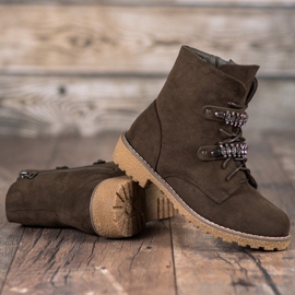 Bestelle Trapper mit Kristallen mehrfarbig grün 1