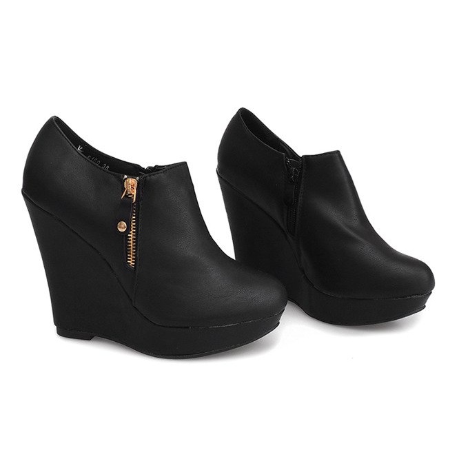 Wedges Boots On Wedge B160 Schwarz 1