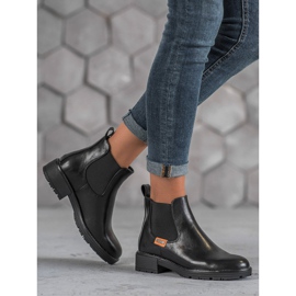 Schwarze Chelsea-Boots von VINCEZA 1