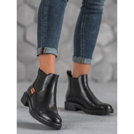 Schwarze Chelsea-Boots von VINCEZA 2