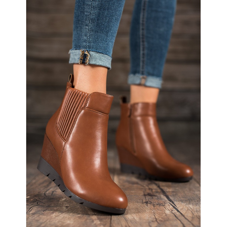 SHELOVET Keilstiefel braun 1