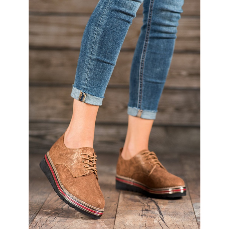 SHELOVET Schuhe auf der Plattform mit Schlangenmuster braun 2