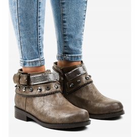 Braune Stiefel verziert mit einem LL178-Reißverschluss 1