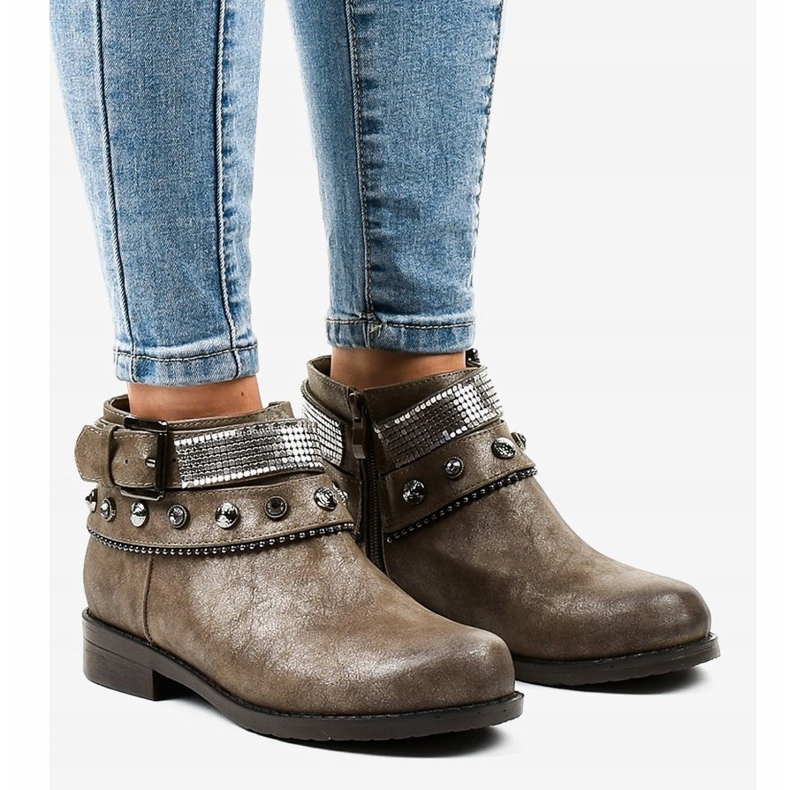 Braune Stiefel verziert mit einem LL178-Reißverschluss 1