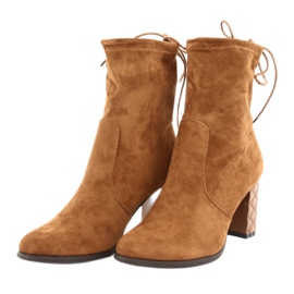 M.Daszyński Daszyński Wildlederstiefel auf einem dekorativen Ferse 154 Kamel braun 3