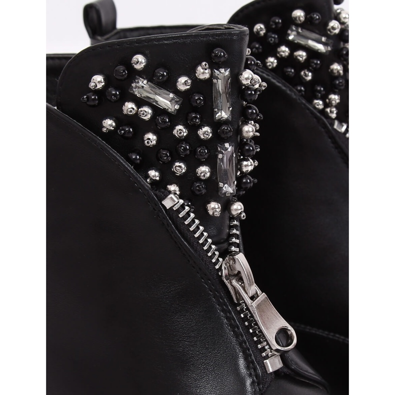 Schwarze Damenstiefel auf dem Protektor schwarz BK-37 Black 2