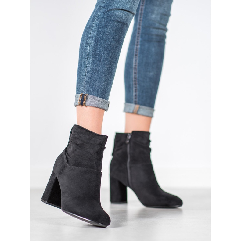 SHELOVET Klassische Stiefel mit hohen Absätzen schwarz 2