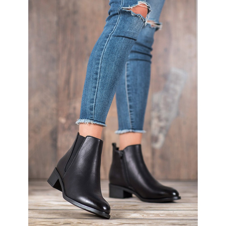 Ideal Shoes Klassische Stiefel mit Gummizug schwarz 1