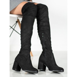 Ideal Shoes Overknee-Stiefel aus Wildleder schwarz 1