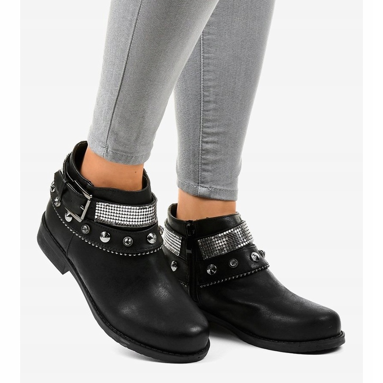 Schwarze Stiefel verziert mit einem LL178-Reißverschluss 2