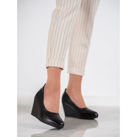 J. Star Bequeme schwarze Pumps 2